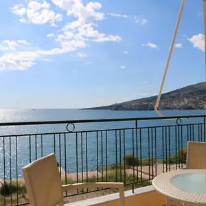 Sail Sea View , Sarandë Albania