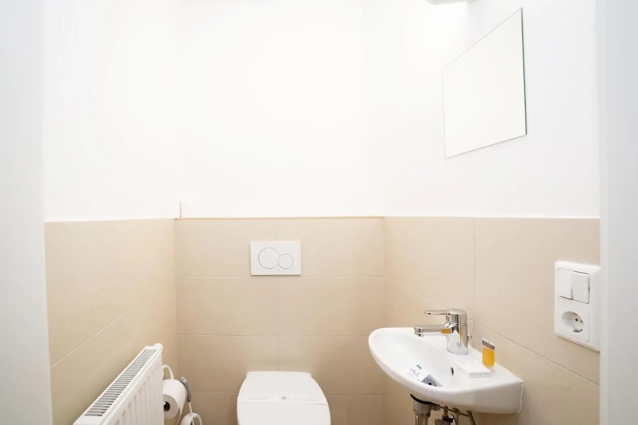 Premium 80 M2 Rooftop Apartment - 5 Min To Center Wenen