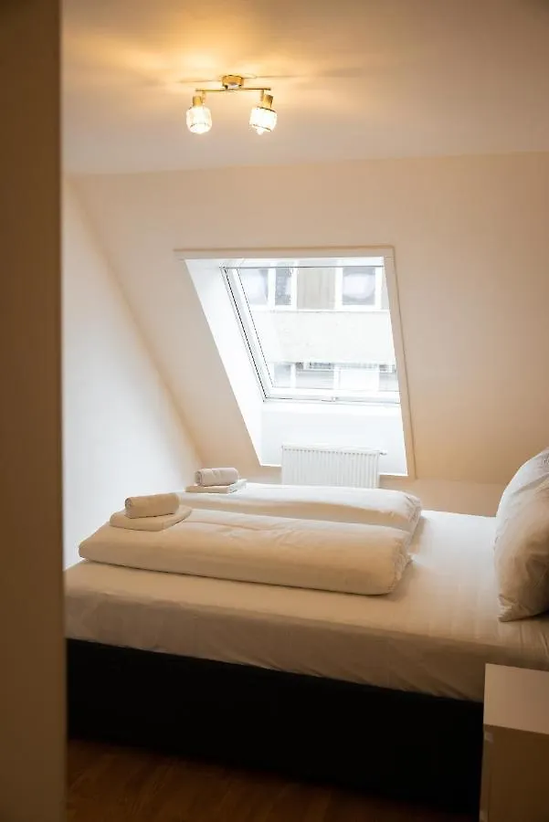 Premium 80 M2 Rooftop Apartment - 5 Min To Center Wenen